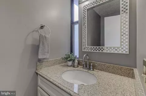 2360 Flax Ter, Baltimore, MD 21209 photo 3