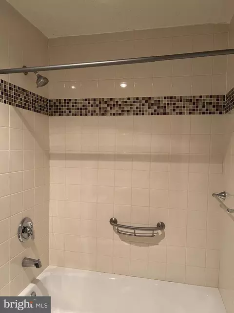 2360 Flax Ter, Baltimore, MD 21209 photo 24