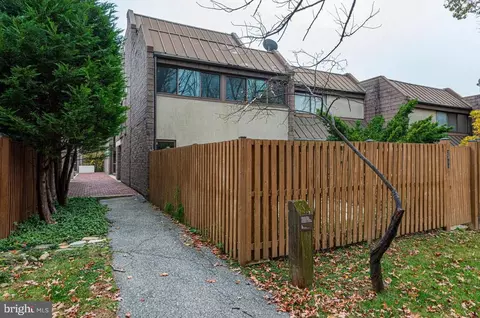 2360 Flax Ter, Baltimore, MD 21209 photo 25