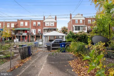 Exterior - 3731 Lyndale Ave, Baltimore, MD 21213 photo 3 of 3