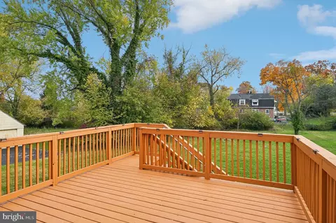 Exterior - 5521 Radecke Ave, Baltimore, MD 21206 photo 9 of 12