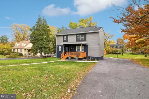 Exterior - 5521 Radecke Ave, Baltimore, MD 21206 photo 5 of 12