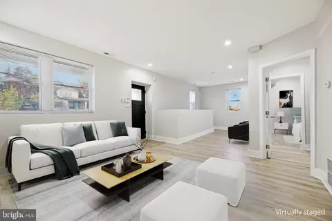 Living - 5521 Radecke Ave, Baltimore, MD 21206 photo 2 of 3