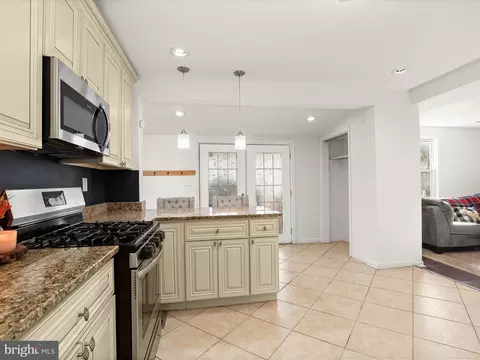 Kitchen - 1917 Breitwert Ave, Baltimore, MD 21230 photo 1 of 7