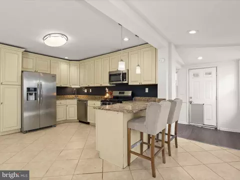 Kitchen - 1917 Breitwert Ave, Baltimore, MD 21230 photo 5 of 7