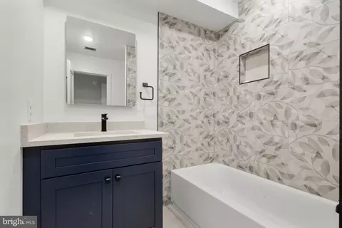 1618 Mchenry St, Baltimore, MD 21223 photo 12