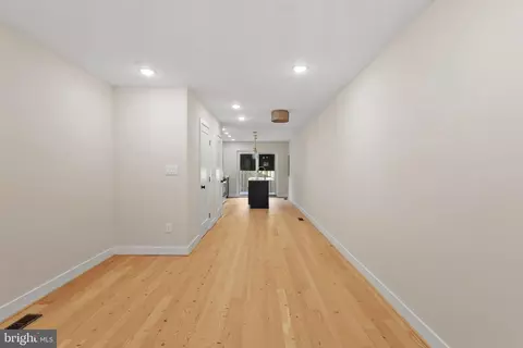 1620 Mchenry St, Baltimore, MD 21223 photo 8