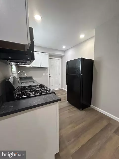 4032 6th St, Baltimore, MD 21225 photo 8
