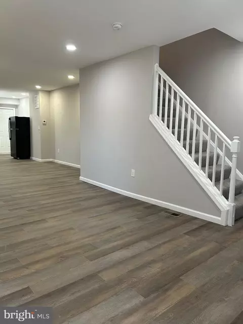 4032 6th St, Baltimore, MD 21225 photo 6