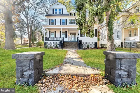 3200 Ferndale Ave, Baltimore, MD 21207