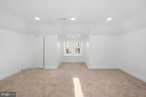 Bedroom - 5632 Anthony Ave, Baltimore, MD 21206 photo 9 of 9