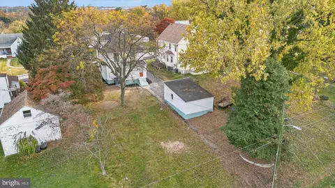 View/Area - 5632 Anthony Ave, Baltimore, MD 21206 photo 2 of 6