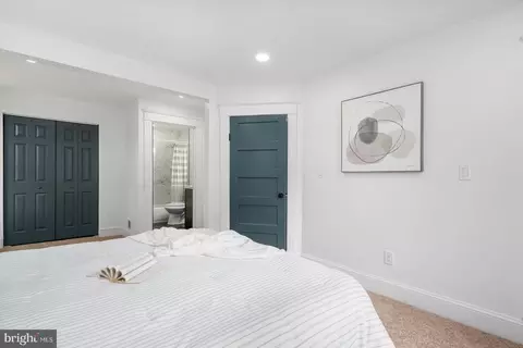 Bedroom - 5632 Anthony Ave, Baltimore, MD 21206 photo 7 of 9