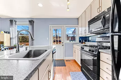 1005 W 43rd St W, Baltimore, MD 21211 photo 11