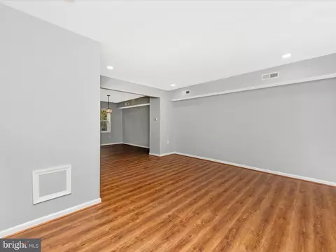 128 N Monastery Ave, Baltimore, MD 21229 photo 9