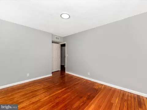 128 N Monastery Ave, Baltimore, MD 21229 photo 21