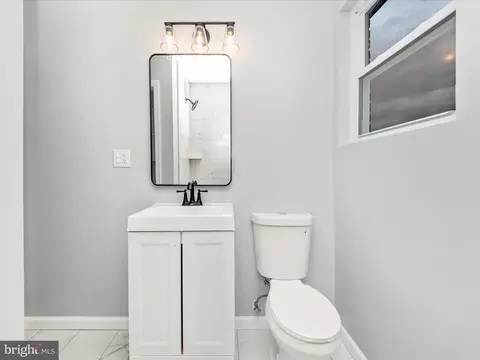 128 N Monastery Ave, Baltimore, MD 21229 photo 27