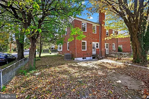 Exterior - 4810 Crowson Ave, Baltimore, MD 21212 photo 1 of 1