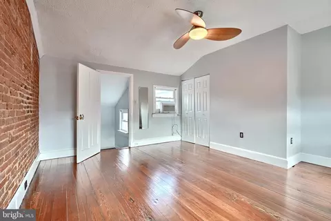 Bedroom - 1902 E Pratt St, Baltimore, MD 21231 photo 5 of 5