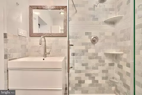 Bath - 1902 E Pratt St, Baltimore, MD 21231 photo 7 of 7