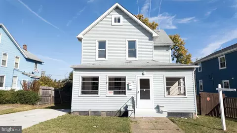 1909 Breitwert Ave, Baltimore, MD 21230 photo 3