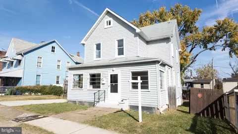 1909 Breitwert Ave, Baltimore, MD 21230 photo 4