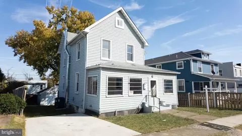 1909 Breitwert Ave, Baltimore, MD 21230 photo 2
