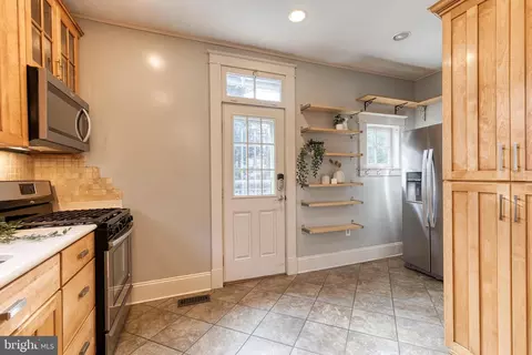Other - 502 Westgate Rd, Baltimore, MD 21229 photo 4 of 8