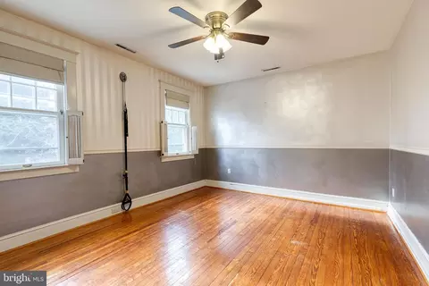 Bedroom - 502 Westgate Rd, Baltimore, MD 21229 photo 3 of 3