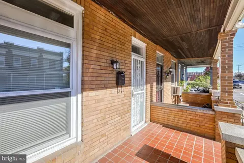 2740 E Biddle St, Baltimore, MD 21213 photo 2