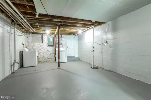 2740 E Biddle St, Baltimore, MD 21213 photo 14