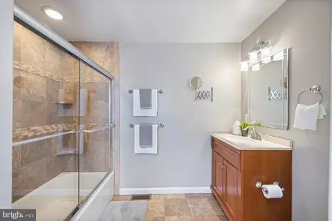 125 E Ostend St, Baltimore, MD 21230 photo 28