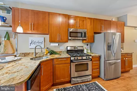 125 E Ostend St, Baltimore, MD 21230 photo 9