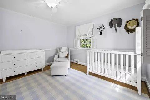 Bedroom - 203 Saint Dunstans Rd, Baltimore, MD 21212 photo 5 of 10