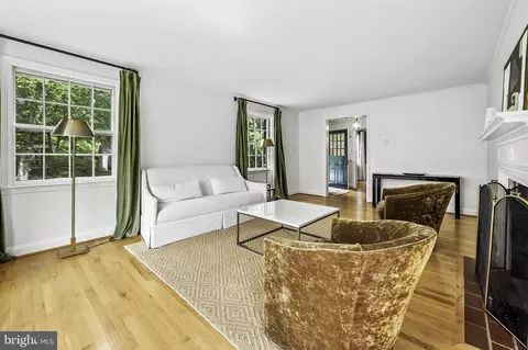 Other - 203 Saint Dunstans Rd, Baltimore, MD 21212 photo 1 of 8