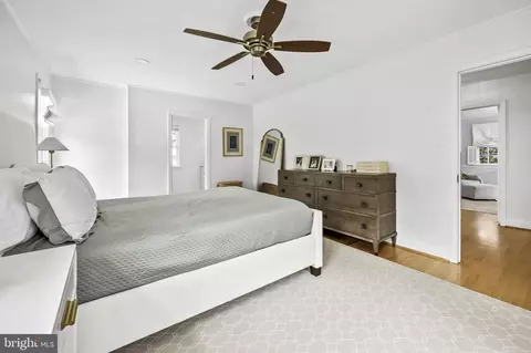 Bedroom - 203 Saint Dunstans Rd, Baltimore, MD 21212 photo 2 of 10