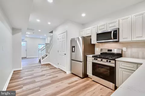 1341 Sargeant St, Baltimore, MD 21223