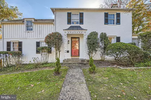 8 Goodale Pl, Baltimore, MD 21212