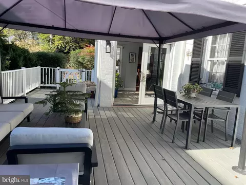 Exterior - 8 Goodale Pl, Baltimore, MD 21212 photo 7 of 11