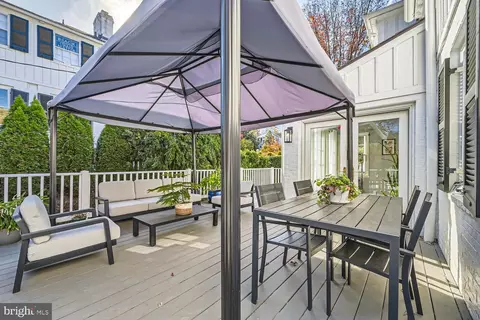 Exterior - 8 Goodale Pl, Baltimore, MD 21212 photo 6 of 11