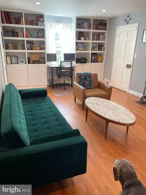 Living - 8 Goodale Pl, Baltimore, MD 21212 photo 3 of 3