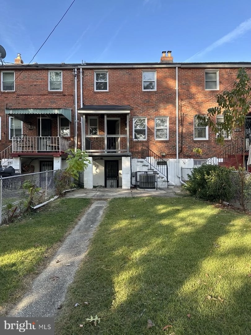 5749 Edgepark Rd, Baltimore, MD 21239 photo 5