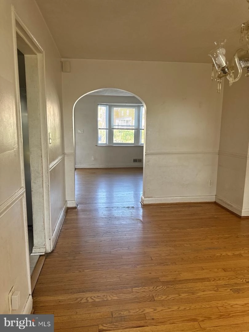 5749 Edgepark Rd, Baltimore, MD 21239 photo 3