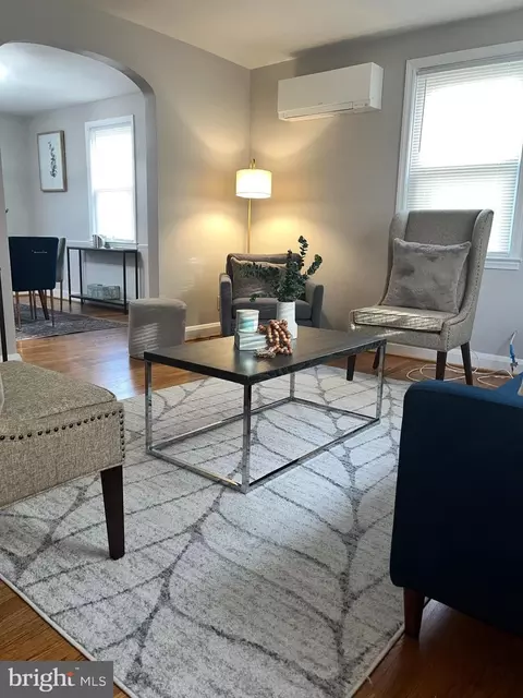 701 Wicklow Rd, Baltimore, MD 21229 photo 6