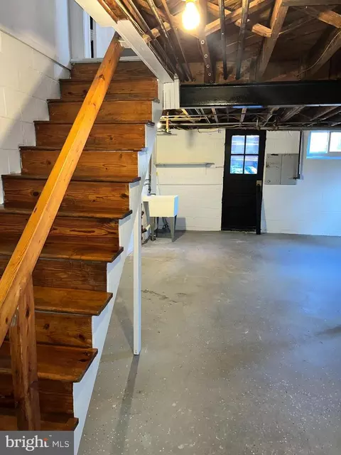 701 Wicklow Rd, Baltimore, MD 21229 photo 21
