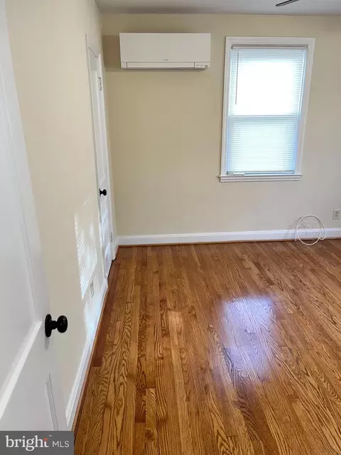 701 Wicklow Rd, Baltimore, MD 21229 photo 13
