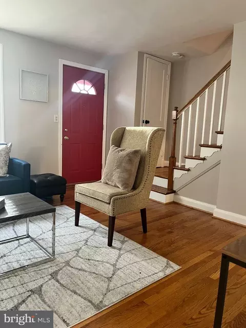 701 Wicklow Rd, Baltimore, MD 21229 photo 2