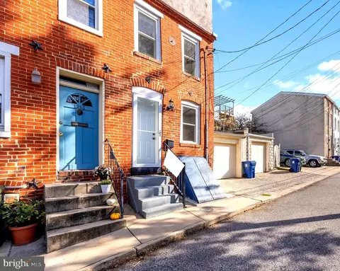 1215 Durst St, Baltimore, MD 21230