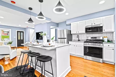 Kitchen - 4520 Manorview Rd, Baltimore, MD 21229 photo 1 of 2