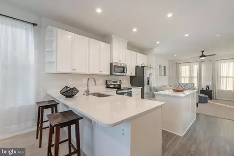 213 S Newkirk St, Baltimore, MD 21224